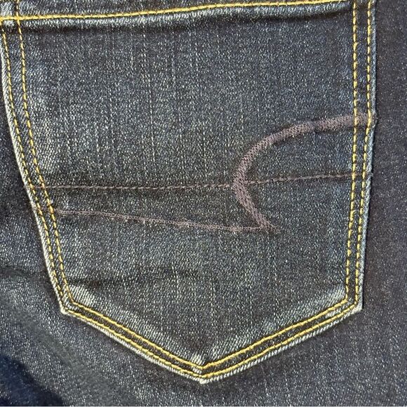 American Eagle Outfitters Next Level Stretch Deep Indigo Jeans Women’s 4. - Picture 7 of 11